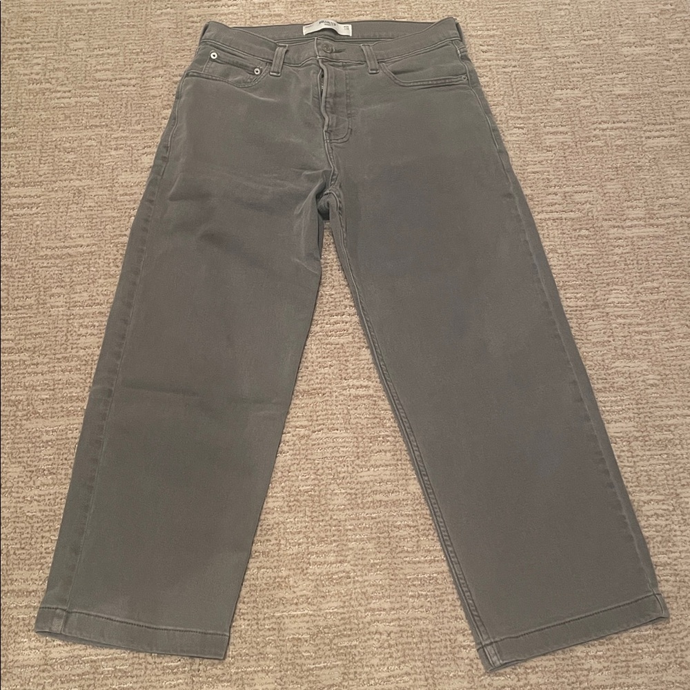 Hollister grey baggy jeans 30x28